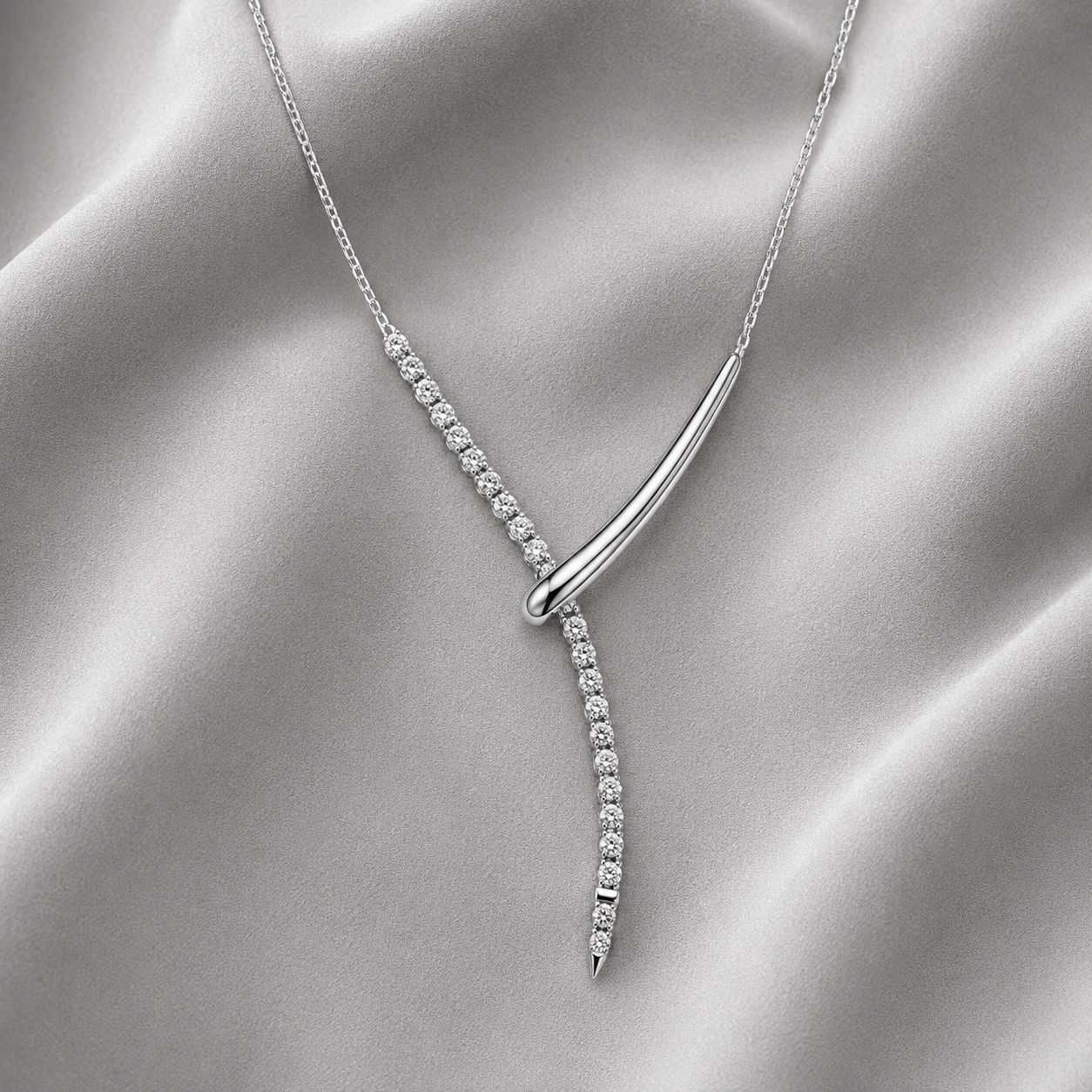 Elara Necklace
